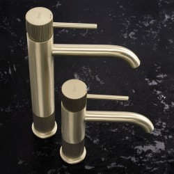 Bateria umywalkowa Rea Lungo Stripe Złota Szczotkowana Wysoka