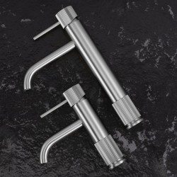 Bateria umywalkowa Rea Lungo Stripe Nikiel Szczotkowany Niska