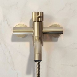 Bateria wannowa Rea Lungo Stripe Złota Szczotkowana